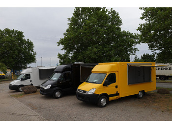 כלי רכב מסחרי עם תיבה IVECO Daily