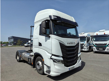 יחידת טרקטור IVECO Stralis 440
