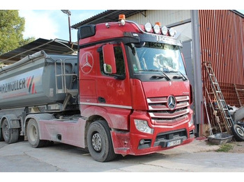 יחידת טרקטור MERCEDES-BENZ Actros 1848