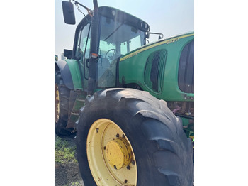 טרקטור חקלאי JOHN DEERE 6820
