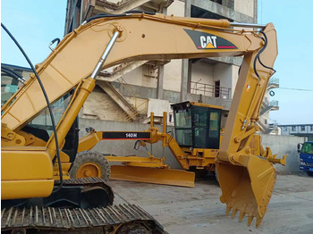 מחפר סורק CATERPILLAR 320CL: תמונה 3