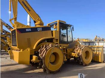 מעמיס רצועות קומפקטי CATERPILLAR