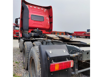 יחידת טרקטור HOWO T7H-540 tractor: תמונה 2