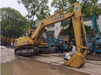 מחפר סורק KOMATSU PC200-8