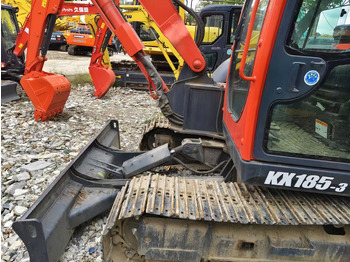 מחפר KUBOTA KX185-3: תמונה 2 מחפר KUBOTA KX185-3: תמונה 2