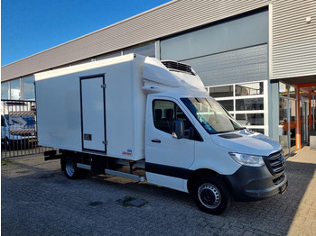 כלי רכב מסחרי לקירור MERCEDES-BENZ Sprinter 516