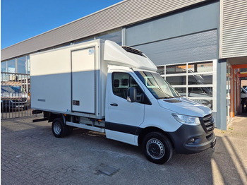 כלי רכב מסחרי לקירור MERCEDES-BENZ Sprinter 519