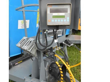 עגלת מערבל מספוא ZAMET