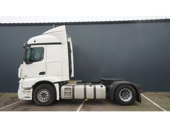 יחידת טרקטור MERCEDES-BENZ Actros 1940