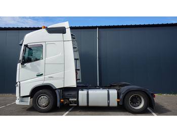 יחידת טרקטור VOLVO FH 460
