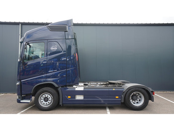 יחידת טרקטור VOLVO FH 460