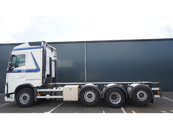 מוביל מכולות/ משאית החלפת גוף VOLVO FH 460