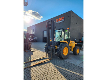 מלגזת סולר JCB
