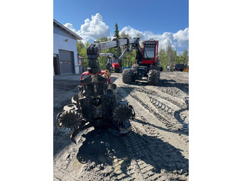 מקצרת יערות KOMATSU