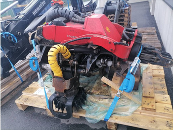 מקצרת יערות KOMATSU