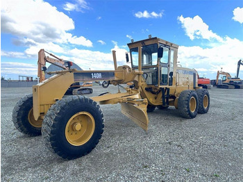 מפלסת CATERPILLAR 140H