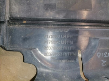 גריל עבור משאית Volvo Iluvõre plastik 3175362: תמונה 4