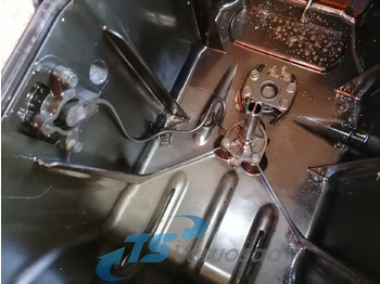 מחבת שמן עבור משאית Volvo Oil sump 20493972: תמונה 4