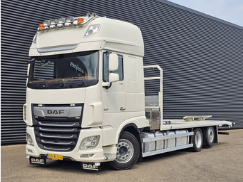 משאית גרירה DAF