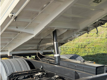 כלי רכב מסחרי מזהיר MAN 8.220 4x2 Meiller 3S. Kipper | TOP Zustand!: תמונה 3 כלי רכב מסחרי מזהיר MAN 8.220 4x2 Meiller 3S. Kipper | TOP Zustand!: תמונה 3