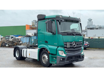 יחידת טרקטור MERCEDES-BENZ