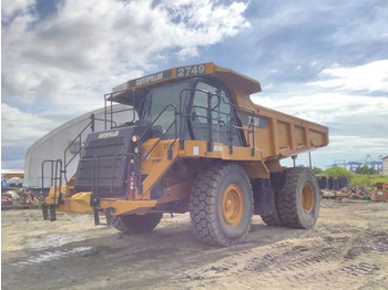משאית סלעים/ מסיר פסולת קשיח CATERPILLAR