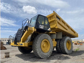 משאית סלעים/ מסיר פסולת קשיח CATERPILLAR 777F