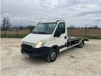 משאית גרירה IVECO Daily