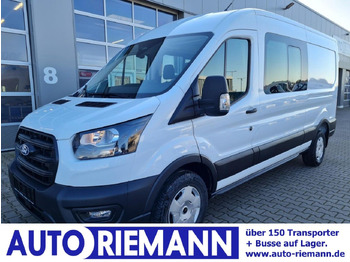 כלי רכב מסחרי עם לוח FORD Transit