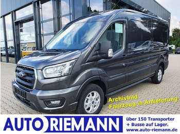 כלי רכב מסחרי עם לוח FORD Transit