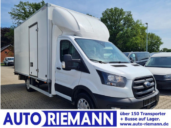 כלי רכב מסחרי עם תיבה FORD Transit