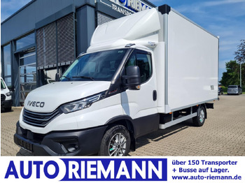 כלי רכב מסחרי עם תיבה IVECO Daily 35s18