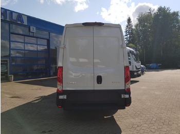 כלי רכב מסחרי עם לוח Iveco Daily 35S14A8 V Y mit Rückfahrkamera und Radi...: תמונה 4