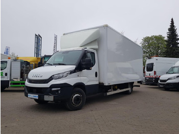 כלי רכב מסחרי עם תיבה IVECO Daily 70c18