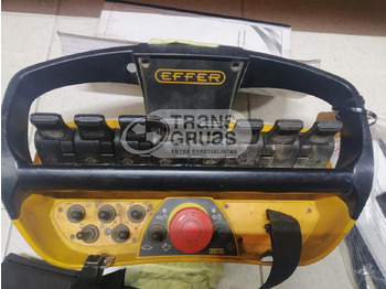 עגורן מעמיס EFFER