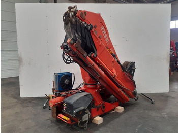 עגורן מעמיס FASSI