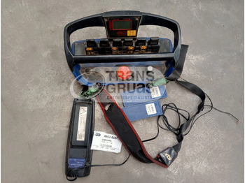 עגורן מעמיס FASSI