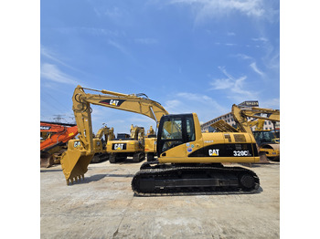 מחפר CATERPILLAR 320CL