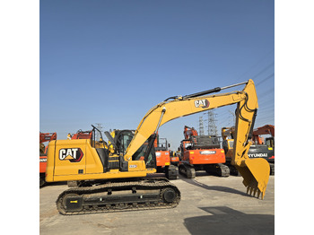 מחפר CATERPILLAR 323