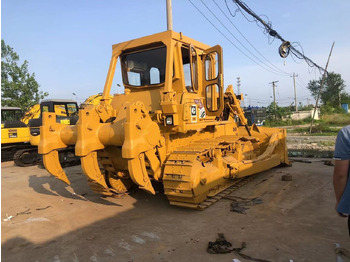 דחפור CATERPILLAR D8K