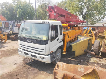 משאית משאבת בטון PUTZMEISTER