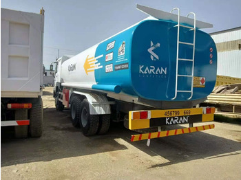 משאית מכל עבור הובלה של דלק Sinotruk HOWO 6*4 Fuel Tank Truck: תמונה 3