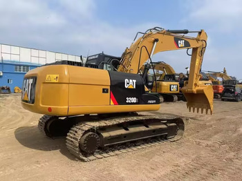 מחפר סורק CATERPILLAR 320D2