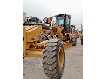 מפלסת CATERPILLAR 140H