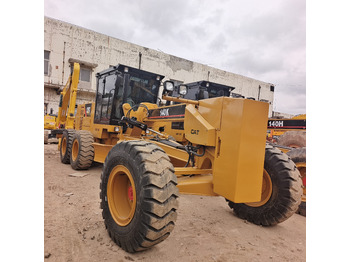 מפלסת CATERPILLAR 140K