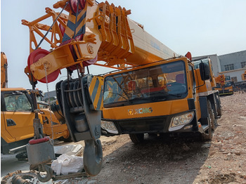 עגורן נייד XCMG QY70K