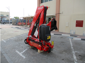 עגורן מעמיס FASSI