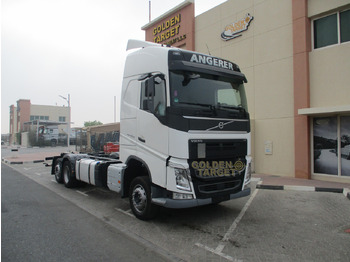 משאית עם שלדת תא VOLVO FH 460