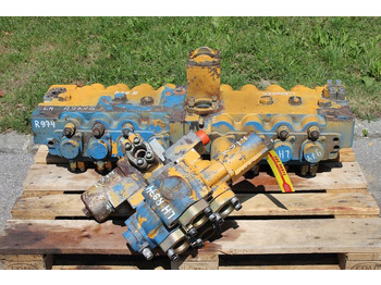 שסתום הידרולי עבור מכונת בנייה Liebherr R 974: תמונה 5