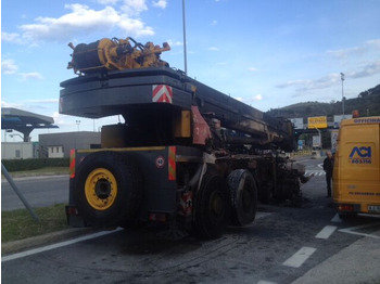 עגורן נייד GROVE